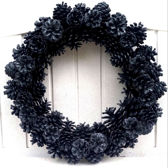 PINECONE Other - 𝗕𝗹𝗮𝗰𝗸 𝗣𝗶𝗻𝗲𝗰𝗼𝗻𝗲 𝗪𝗿𝗲𝗮𝘁𝗵